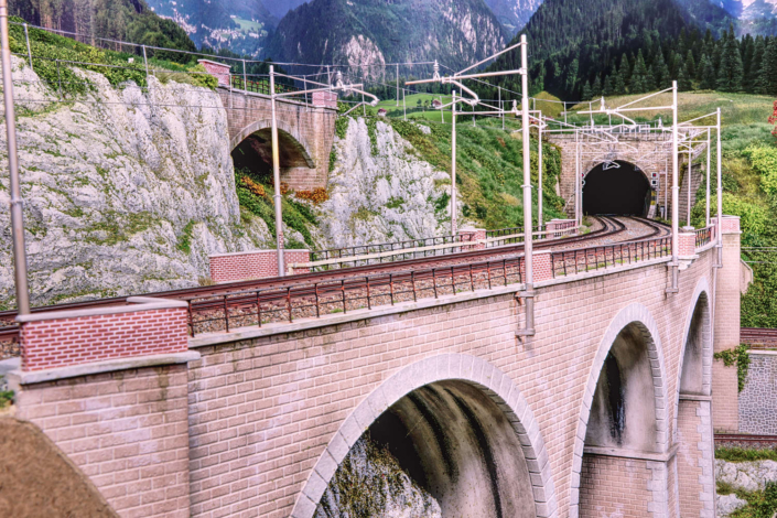 Main bridge of Buzzaceto